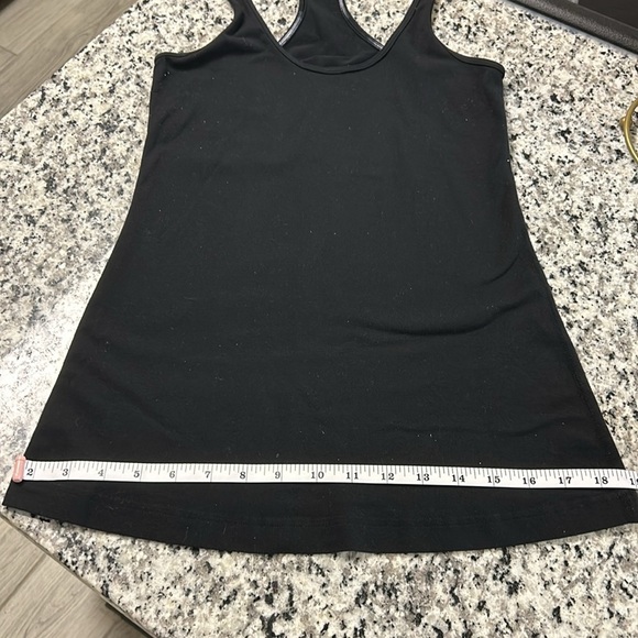 Lululemon Razorback Tee - Picture 7 of 8